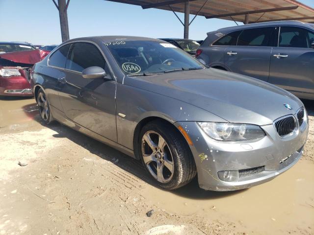 WBAWC33509P470010 - 2009 BMW 328 XI GRAY photo 4