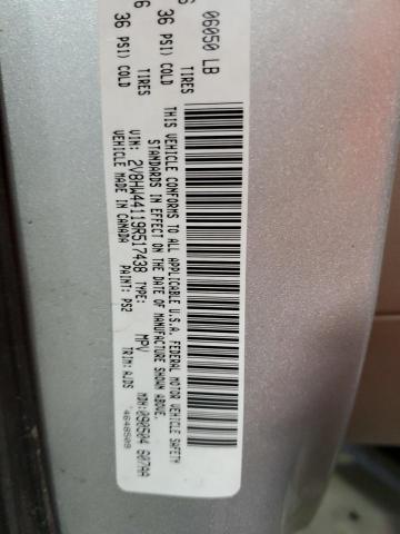 2V8HW44119R517438 - 2009 VOLKSWAGEN ROUTAN S GRAY photo 13