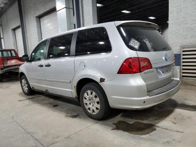 2V8HW44119R517438 - 2009 VOLKSWAGEN ROUTAN S GRAY photo 2