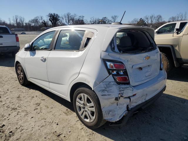 1G1JG6SG5H4157307 - 2017 CHEVROLET SONIC WHITE photo 2