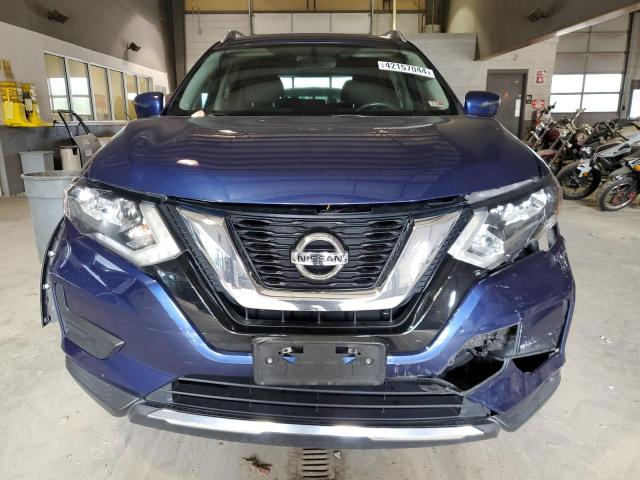 KNMAT2MTXHP529969 - 2017 NISSAN ROGUE S BLUE photo 5