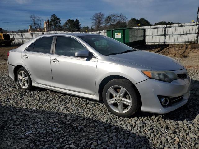 4T1BF1FK0EU843018 - 2014 TOYOTA CAMRY L SILVER photo 4