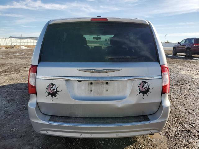 2A4RR8DG6BR703897 - 2011 CHRYSLER TOWN & COU TOURING L SILVER photo 6