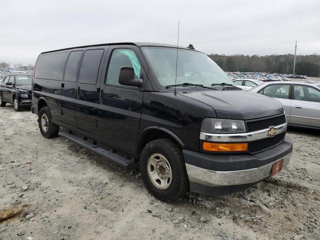 1GAZGPFG6H1240071 - 2017 CHEVROLET EXPRESS G3 LT BLACK photo 4