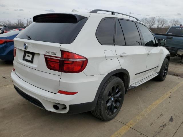 5UXZV4C58CL757897 - 2012 BMW X5 XDRIVE35I WHITE photo 3