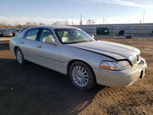 1LNHM83W54Y654243 - 2004 LINCOLN TOWN CAR ULTIMATE TAN photo 4