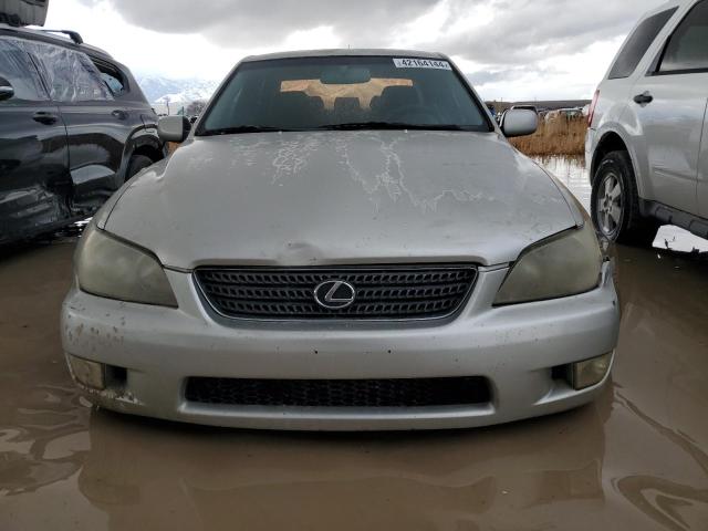 JTHBD192320058824 - 2002 LEXUS IS 300 SILVER photo 5