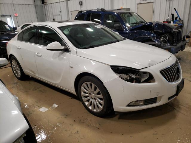 W04GS5EC7B1136108 - 2011 BUICK REGAL CXL WHITE photo 4