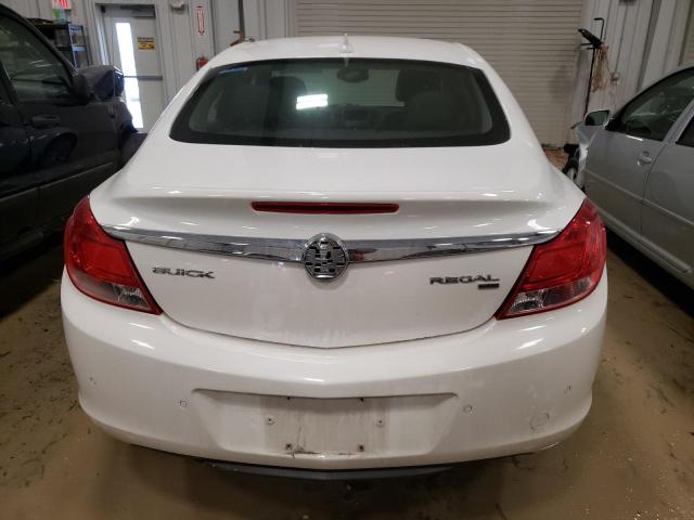 W04GS5EC7B1136108 - 2011 BUICK REGAL CXL WHITE photo 6