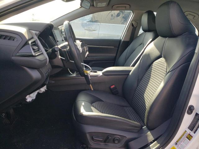 4T1G11AK1NU673540 - 2022 TOYOTA CAMRY SE WHITE photo 7