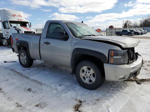 1GCEK14098Z258394 - 2008 CHEVROLET SILVERADO SILVER photo 4