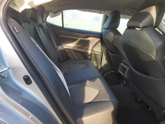 4T1G11AK8PU176049 - 2023 TOYOTA CAMRY SE NIGHT SHADE SILVER photo 10