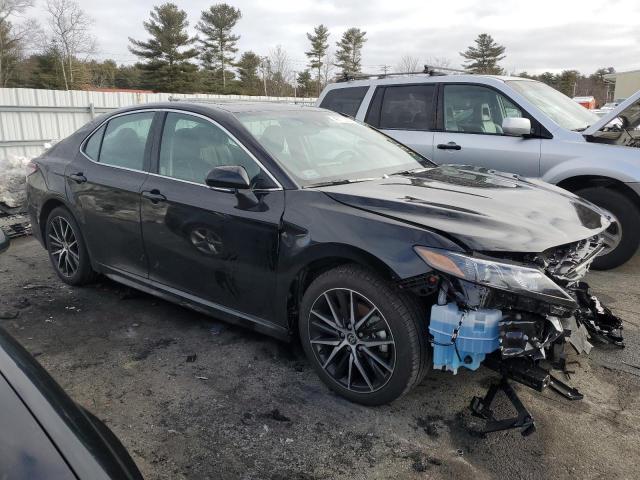 4T1T11BK7RU111337 - 2024 TOYOTA CAMRY SE NIGHT SHADE BLACK photo 4