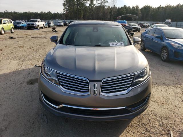 2LMTJ8KR5GBL30438 - 2016 LINCOLN MKX SELECT BROWN photo 5