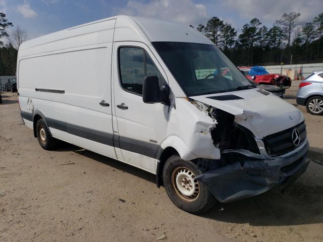 WD3PE8CBXC5701271 - 2012 MERCEDES-BENZ SPRINTER 2500 WHITE photo 4