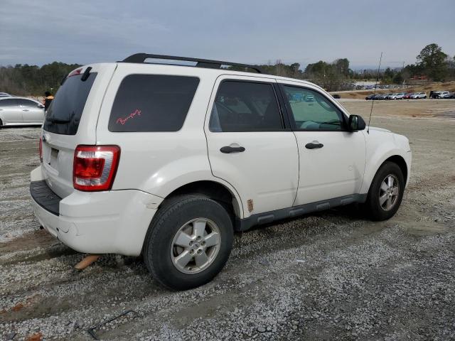 1FMCU0D75CKA78318 - 2012 FORD ESCAPE XLT WHITE photo 3