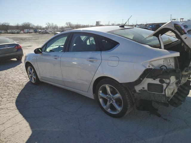 3FA6P0H92FR268314 - 2015 FORD FUSION SE WHITE photo 2