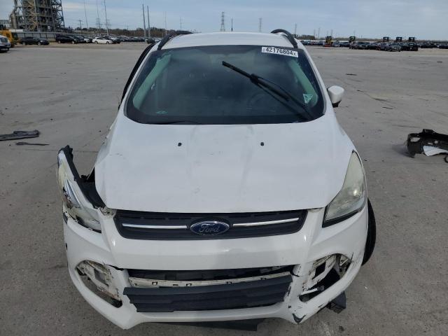 1FMCU0GX0EUC89896 - 2014 FORD ESCAPE SE WHITE photo 5