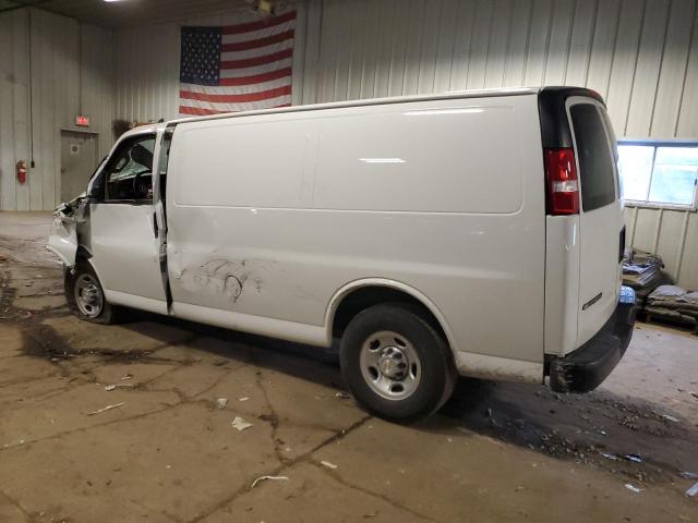 1GCWGAF75M1168135 - 2021 CHEVROLET EXPRESS G2 WHITE photo 2