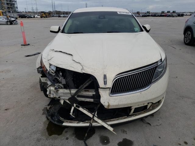 1LNHL9DKXDG616467 - 2013 LINCOLN MKS CREAM photo 5