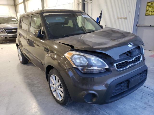 KNDJT2A64D7537333 - 2013 KIA SOUL + GREEN photo 4