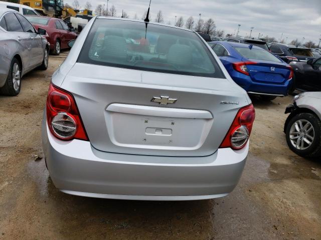 1G1JA5SH2C4159562 - 2012 CHEVROLET SONIC LS SILVER photo 6