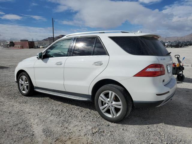 4JGDA5HB2EA389187 - 2014 MERCEDES-BENZ ML 350 4MATIC WHITE photo 2