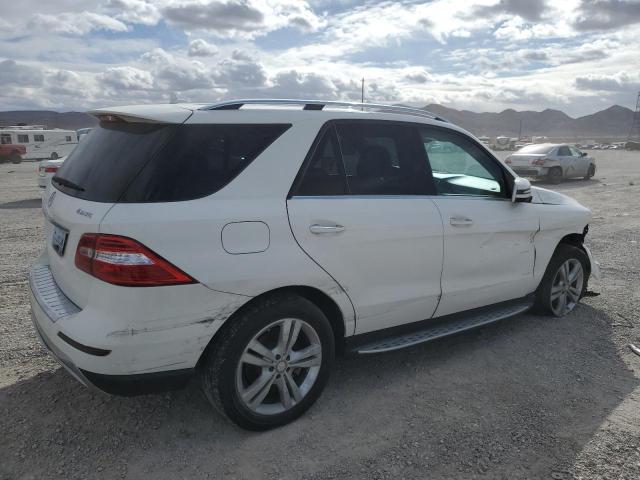 4JGDA5HB2EA389187 - 2014 MERCEDES-BENZ ML 350 4MATIC WHITE photo 3