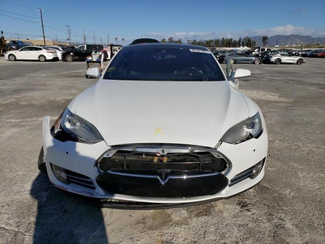 5YJSA1E21GF129155 - 2016 TESLA MODEL S Սպիտակ լուսանկար 5