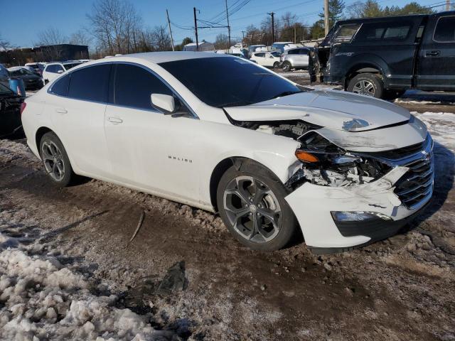 1G1ZD5ST3LF100295 - 2020 CHEVROLET MALIBU LT WHITE photo 4