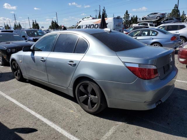 WBANA53545B855834 - 2005 BMW 5 SERIES I GRAY photo 2