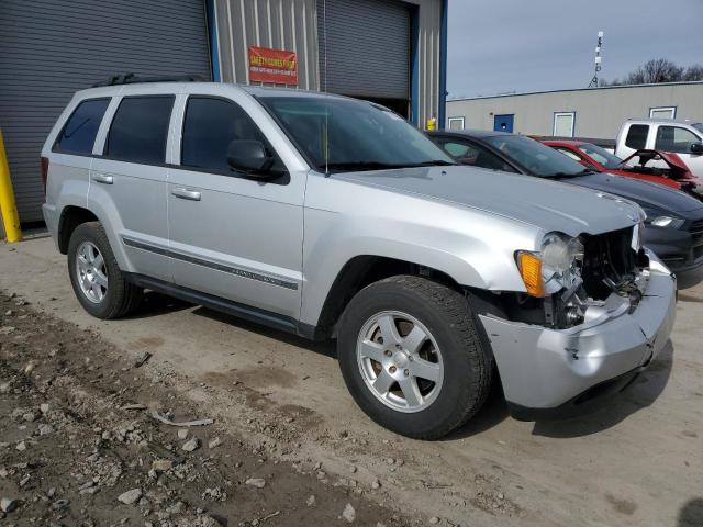 1J4PS4GK1AC118561 - 2010 JEEP GRAND CHER LAREDO 银色 照片 4