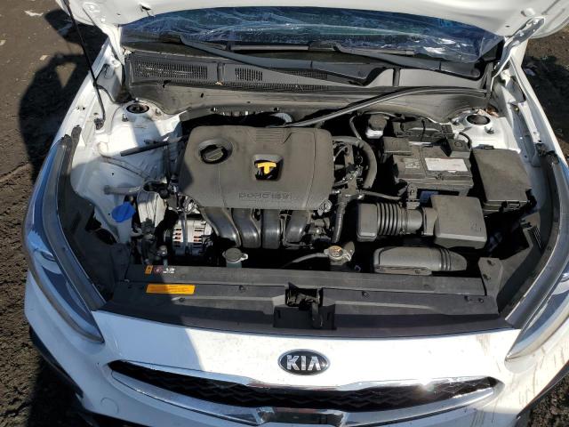 3KPF54AD4KE127266 - 2019 KIA FORTE EX WHITE photo 11