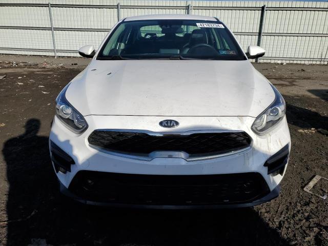 3KPF54AD4KE127266 - 2019 KIA FORTE EX WHITE photo 5