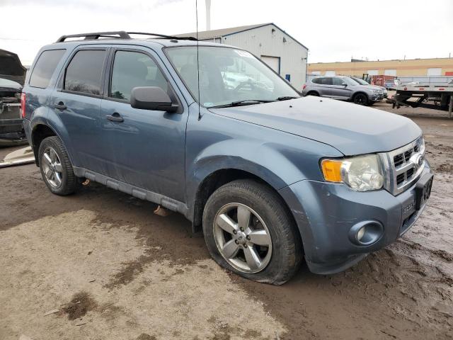 1FMCU0D74BKB49152 - 2011 FORD ESCAPE XLT BLUE photo 4