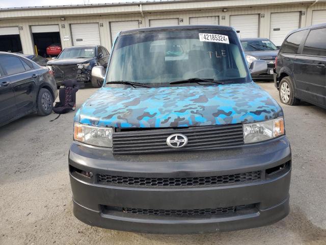 JTLKT324754013107 - 2005 TOYOTA SCION XB BLUE photo 5