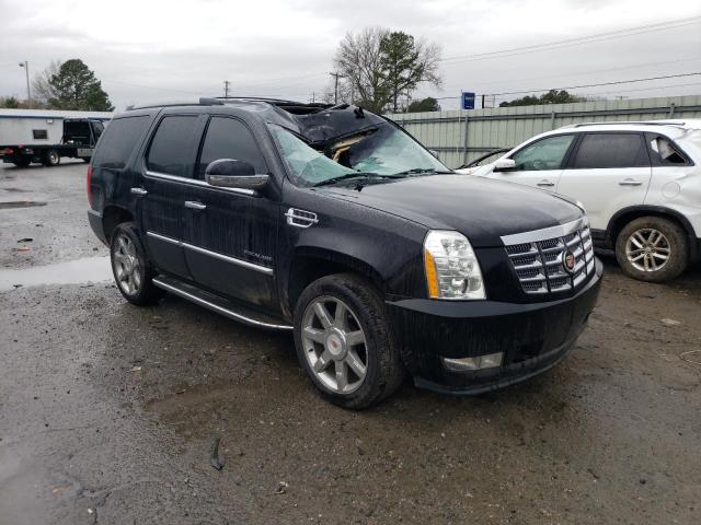 1GYS3BEF8DR127230 - 2013 CADILLAC ESCALADE LUXURY BLACK photo 4