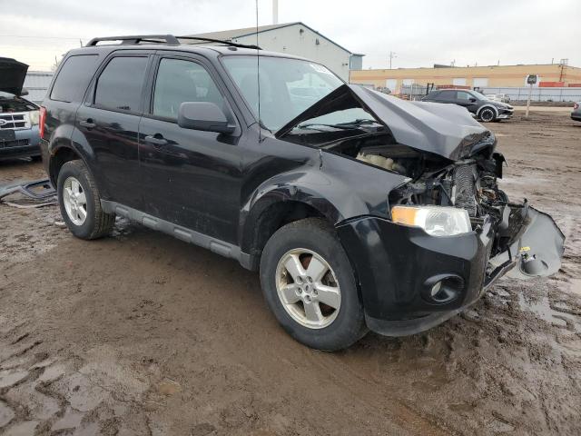 1FMCU0DG8AKA91349 - 2010 FORD ESCAPE XLT BLACK photo 4