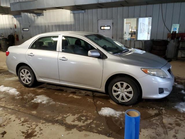 JTDBL40E899059454 - 2009 TOYOTA COROLLA BASE SILVER photo 4