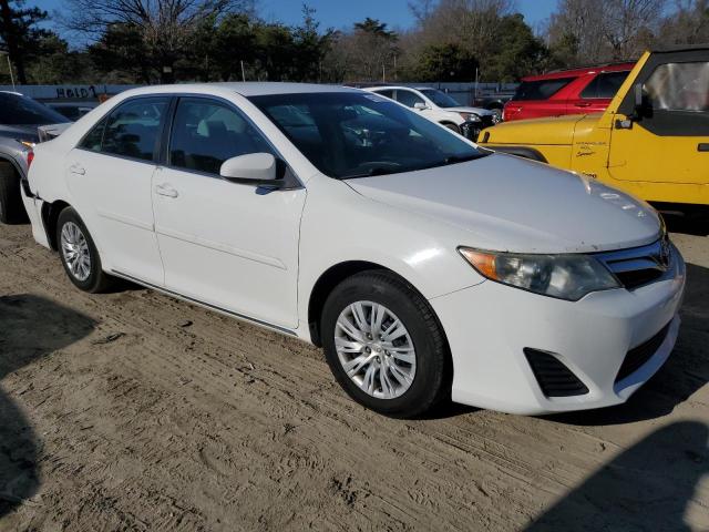 4T4BF1FK4ER394254 - 2014 TOYOTA CAMRY L WHITE photo 4