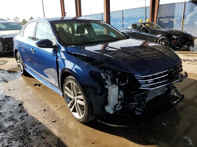 1VWDT7A3XHC075144 - 2017 VOLKSWAGEN PASSAT R-LINE Blau Foto 4