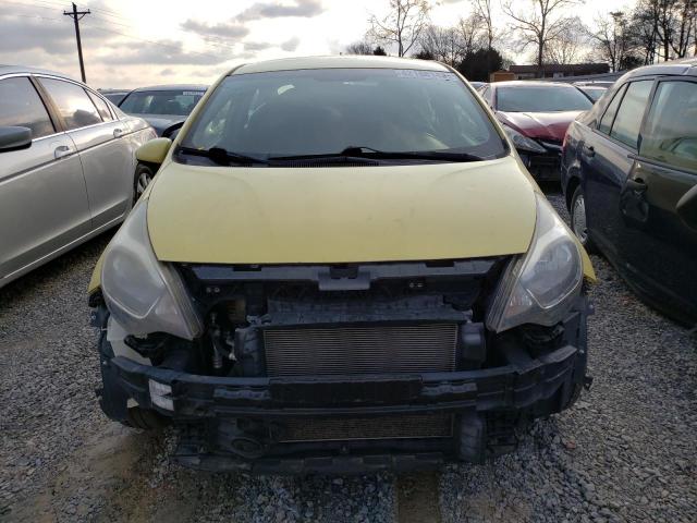 KNADM4A36G6684126 - 2016 KIA RIO LX YELLOW photo 5