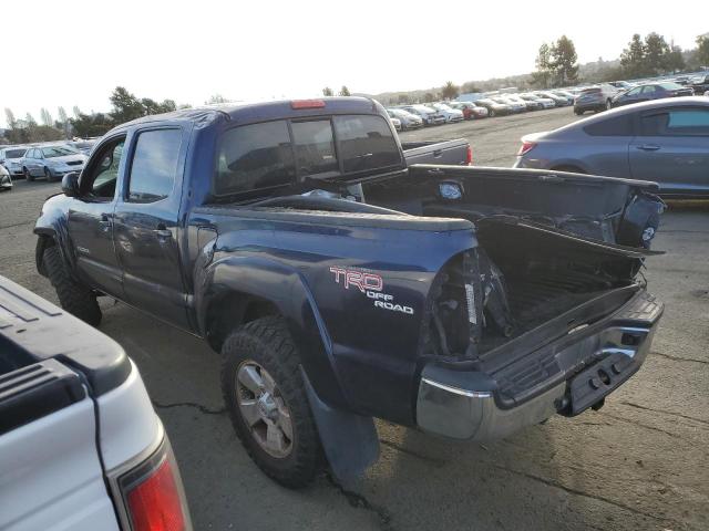 5TEJU62N16Z250568 - 2006 TOYOTA TACOMA DOU BLUE photo 2