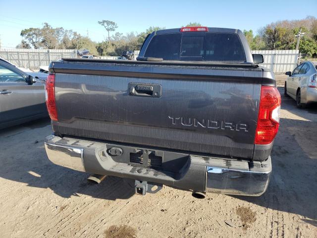 5TFRY5F12FX182863 - 2015 TOYOTA TUNDRA DOUBLE CAB SR/SR5 GRAY photo 6