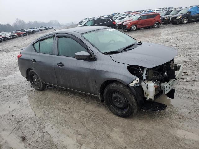 3N1CN7AP8JL882562 - 2018 NISSAN VERSA S GRAY photo 4