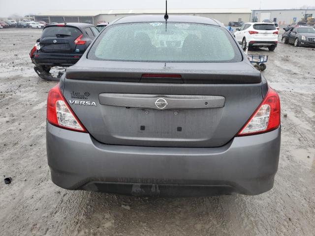 3N1CN7AP8JL882562 - 2018 NISSAN VERSA S GRAY photo 6