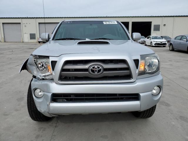 5TEKU4HN0AZ702616 - 2010 TOYOTA TACOMA DOUBLE CAB PRERUNNER LONG BED SILVER photo 5