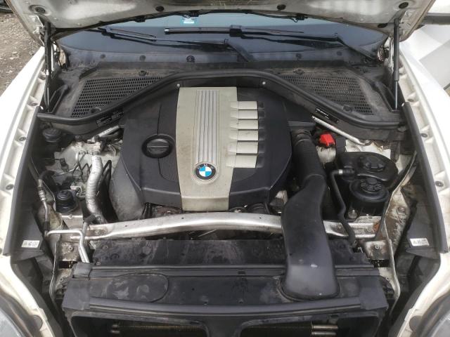 5UXZW0C53CL667143 - 2012 BMW X5 XDRIVE35D Blanco foto 12