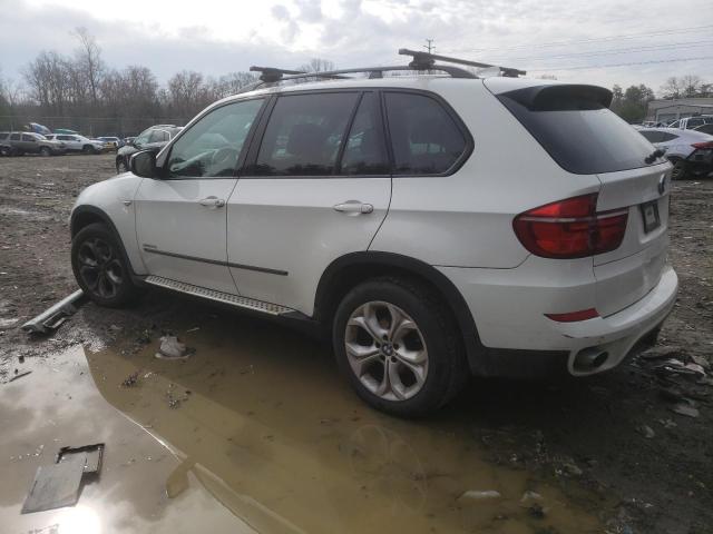 5UXZW0C53CL667143 - 2012 BMW X5 XDRIVE35D WHITE photo 2