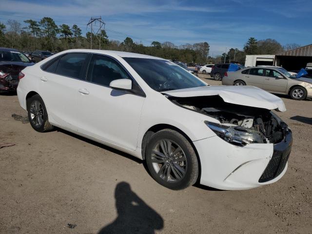 4T1BF1FK9GU121873 - 2016 TOYOTA CAMRY LE WHITE photo 4